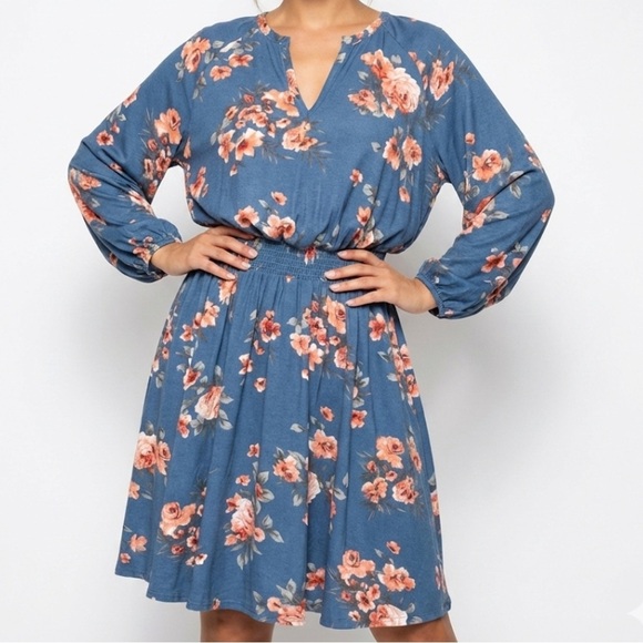torrid Dresses & Skirts - Torrid Blue Floral Smocked Waist V-Neck Mini Dress Plus Size 2X Cottagecore